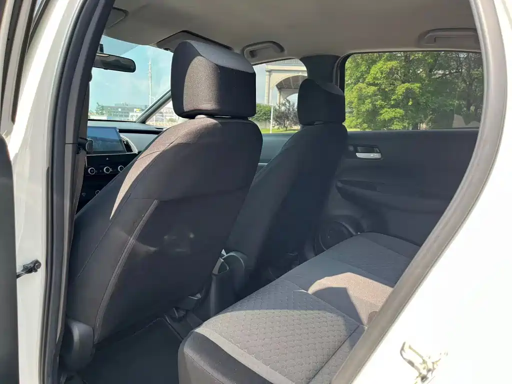 Honda Fit — миниатюра 6