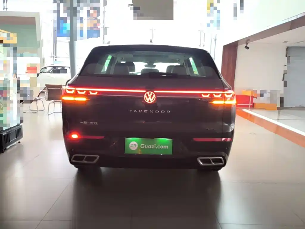Volkswagen Tavendor 2023 380TSI R-Line