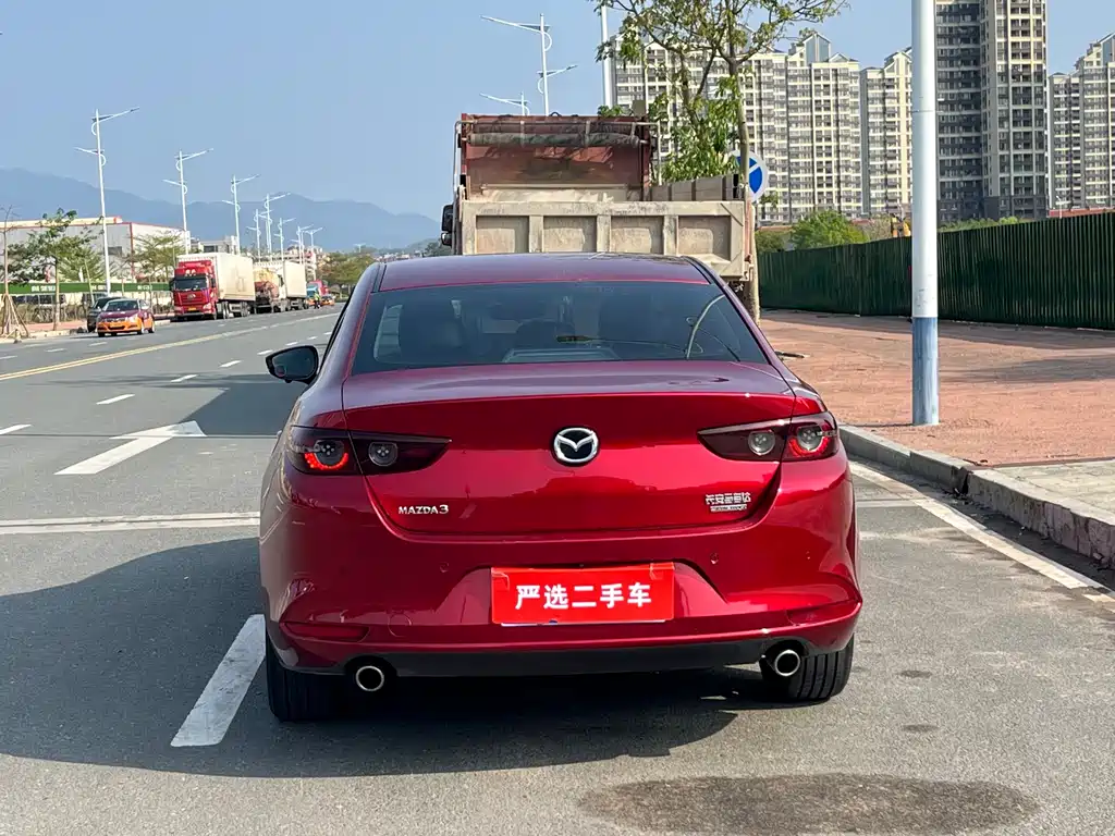 MAZDA 3 ANGKESAILA