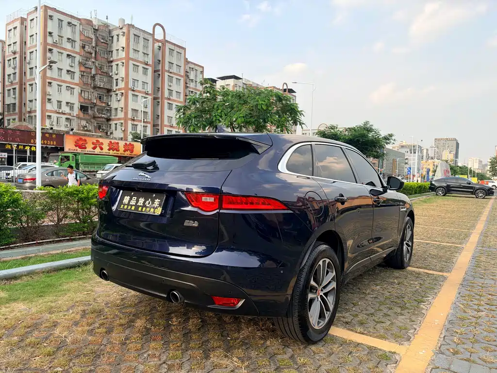 Jaguar F-PACE — миниатюра 6