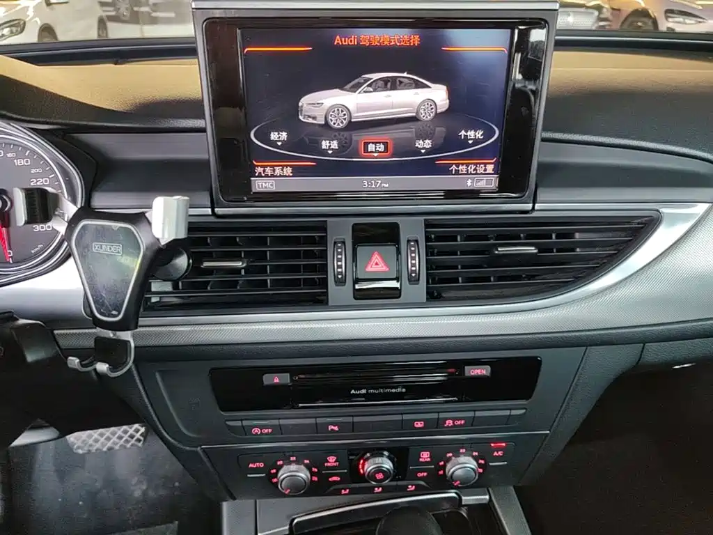 Audi A6L — миниатюра 13