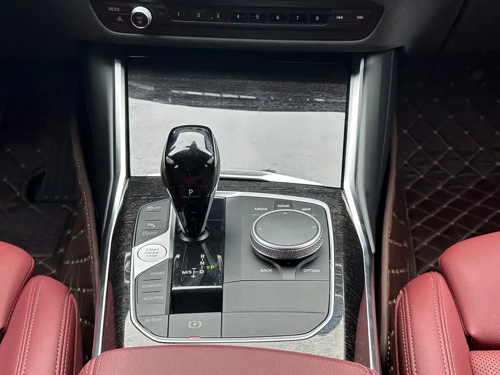 BMW 3 Series — миниатюра 14