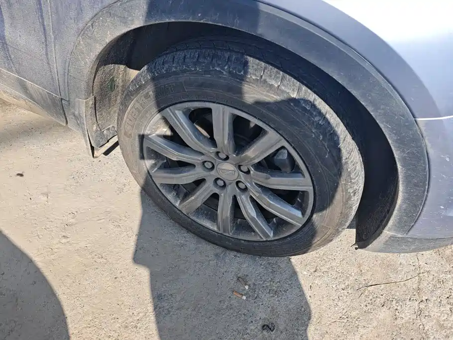 Cadillac XT4 — миниатюра 6
