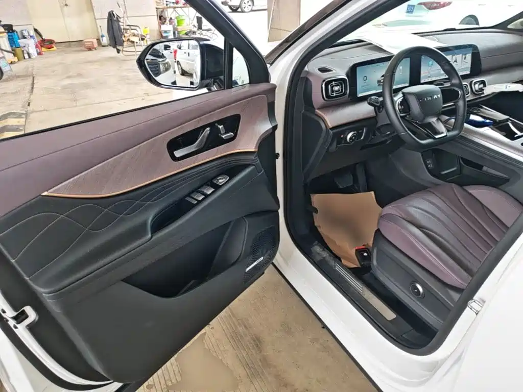 Chery Tiggo 9 — миниатюра 16