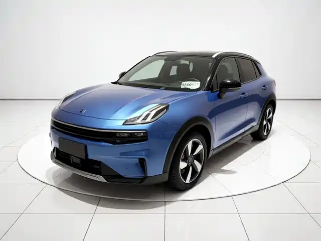 2020 Lynk & Co 06