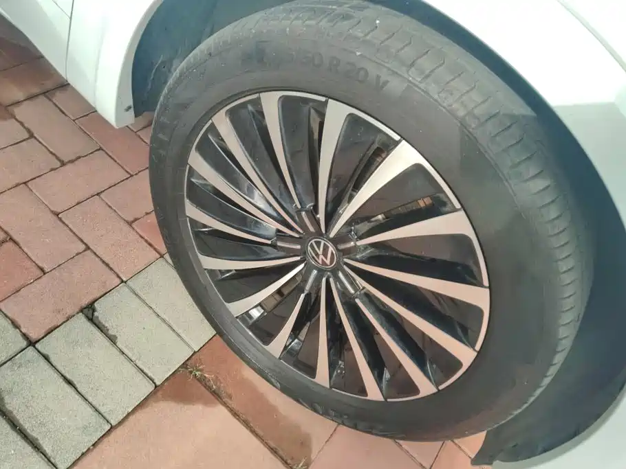 Volkswagen Viloran — миниатюра 6