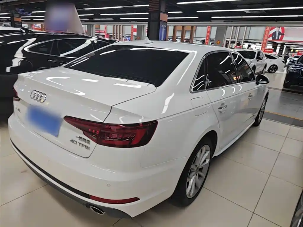Audi A4L 2018 30 40 TFSI Fashion