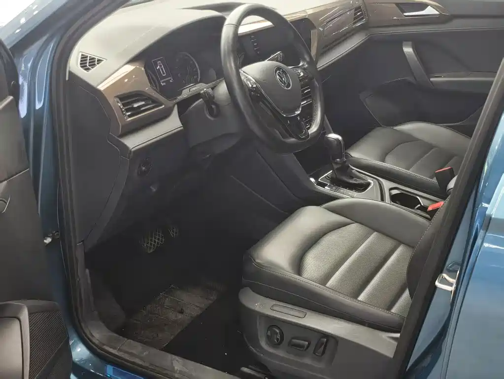 Volkswagen Tharu — миниатюра 4