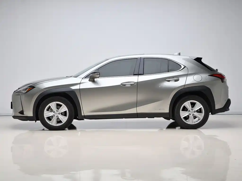 Lexus UX — миниатюра 7