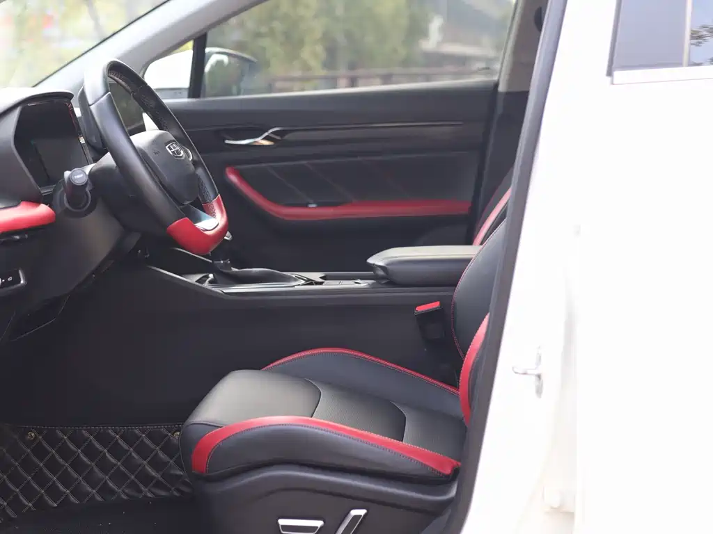 Geely Emgrand S — миниатюра 16