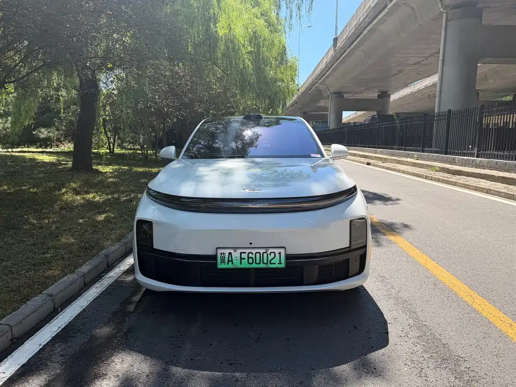 Li Auto Li L7