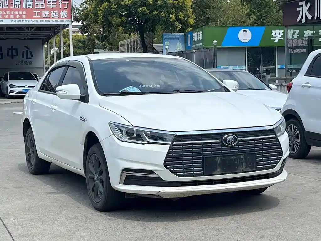 BYD Qin NEV — миниатюра 4