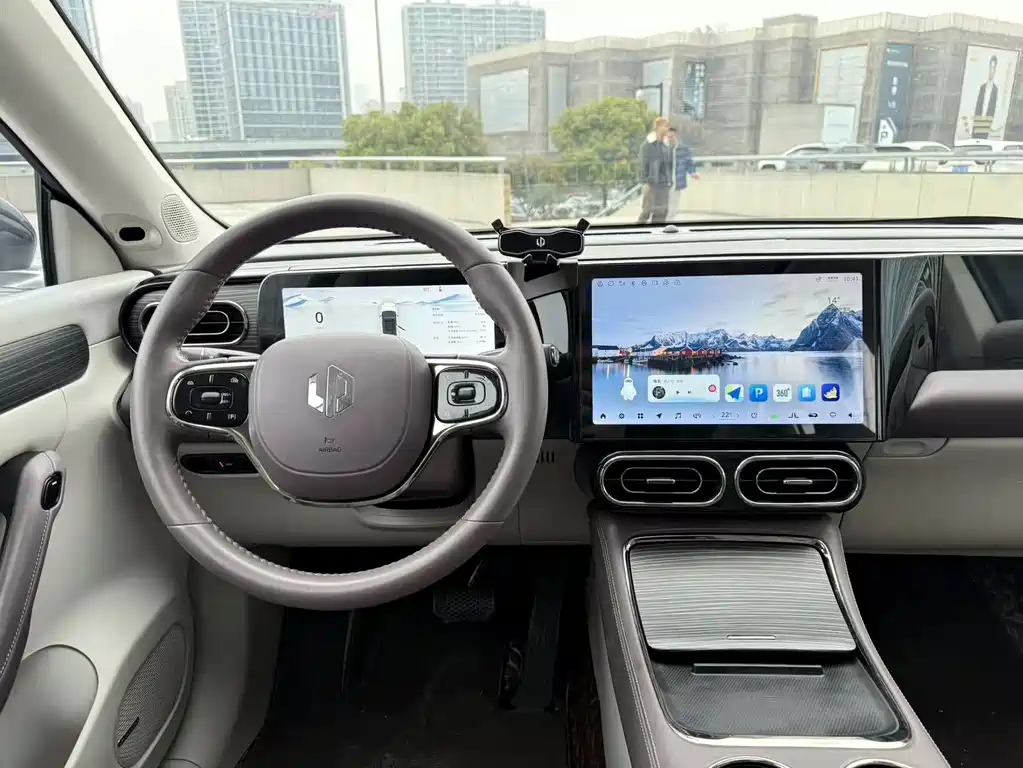 Leapmotor Leapmotor C11 — миниатюра 19