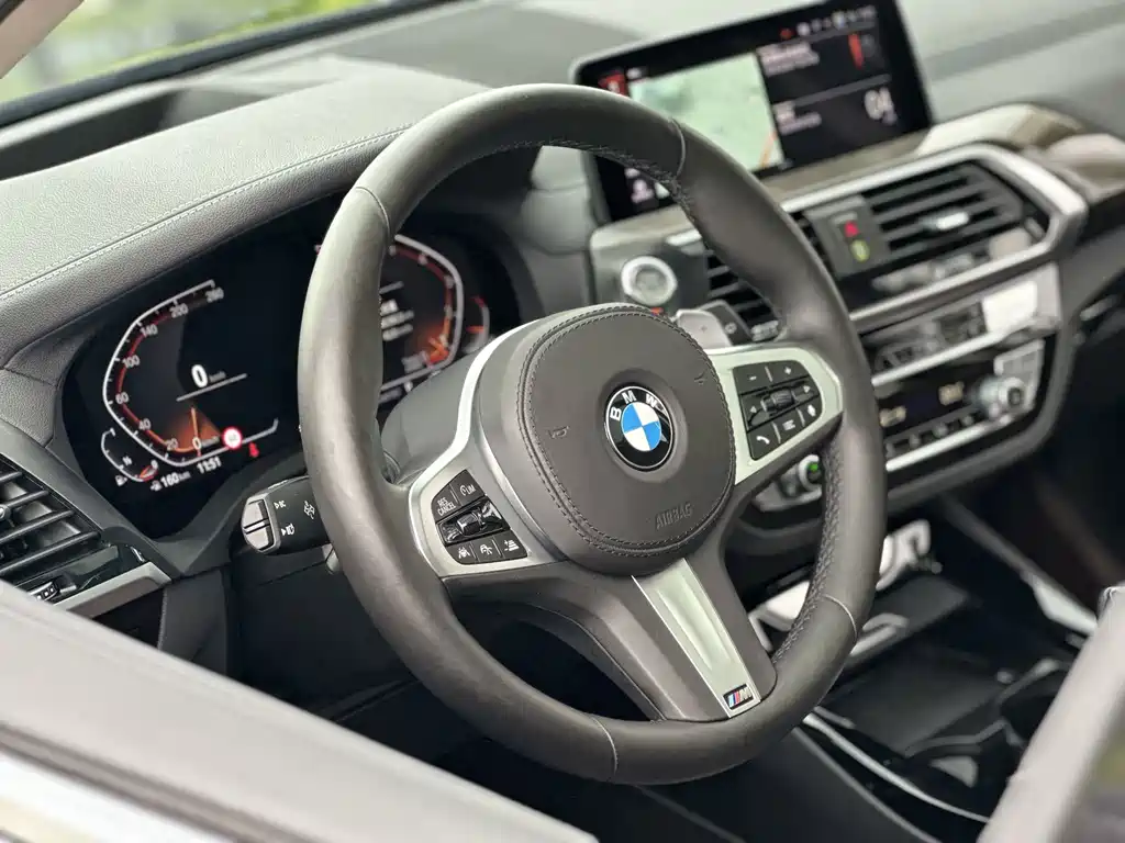 BMW X3 — миниатюра 11