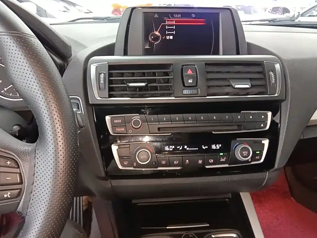 BMW 1 Series (Import) — миниатюра 13