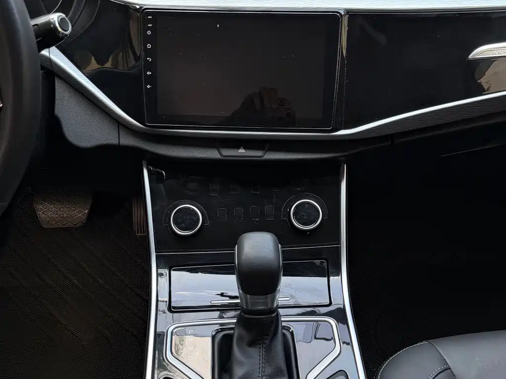 Chery Arrizo 5 — миниатюра 9