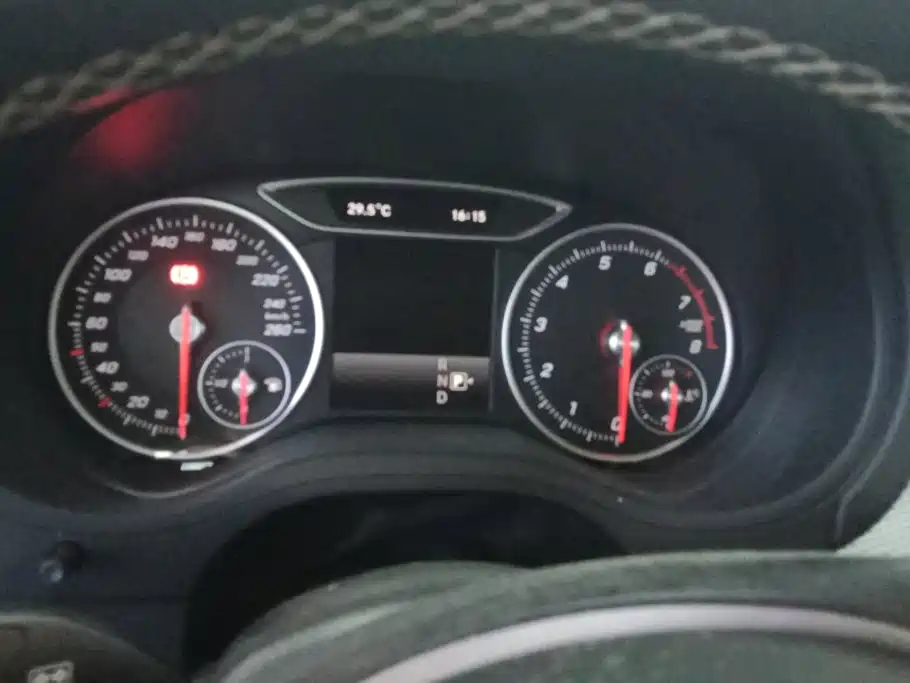 Mercedes-Benz B-Class — миниатюра 13