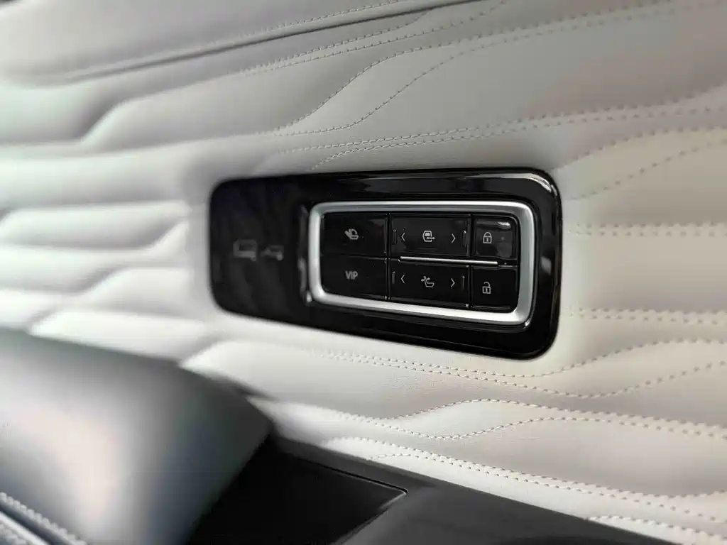 Buick Century — миниатюра 24