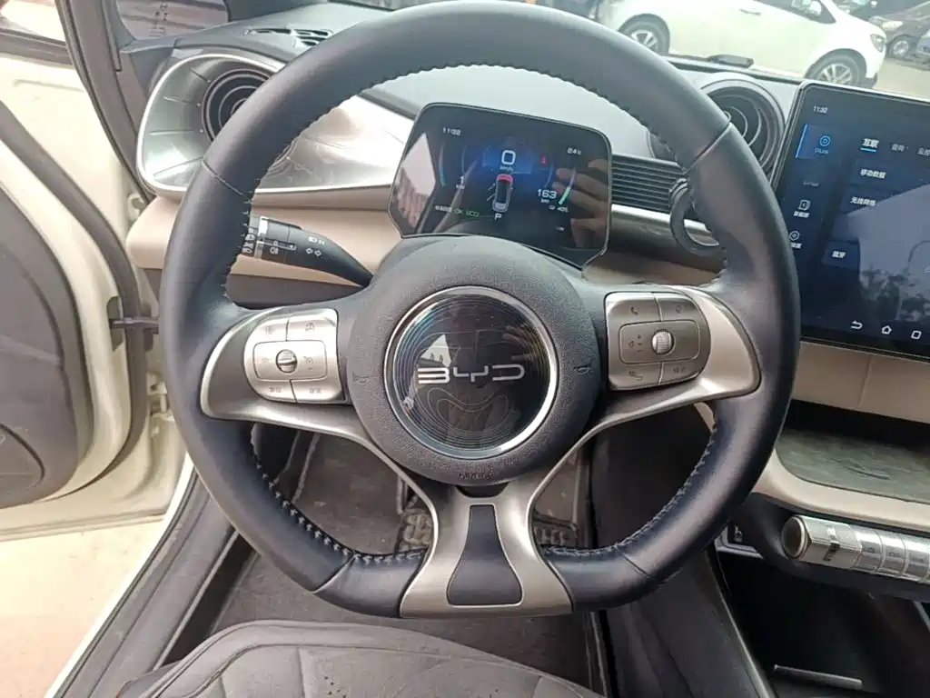BYD Dolphin — миниатюра 11