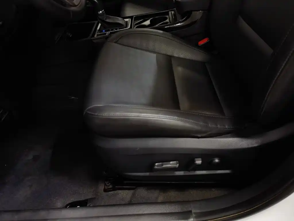 Hyundai Mistra — миниатюра 20