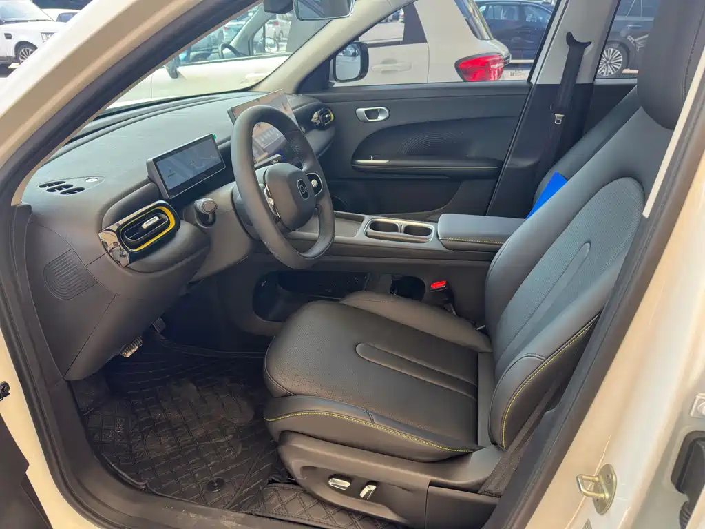 Chery QQ QQ3 EV — миниатюра 8