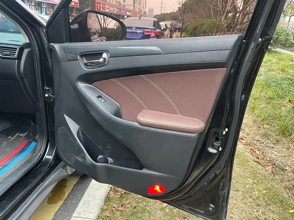 DONGFENG SCENERY 580