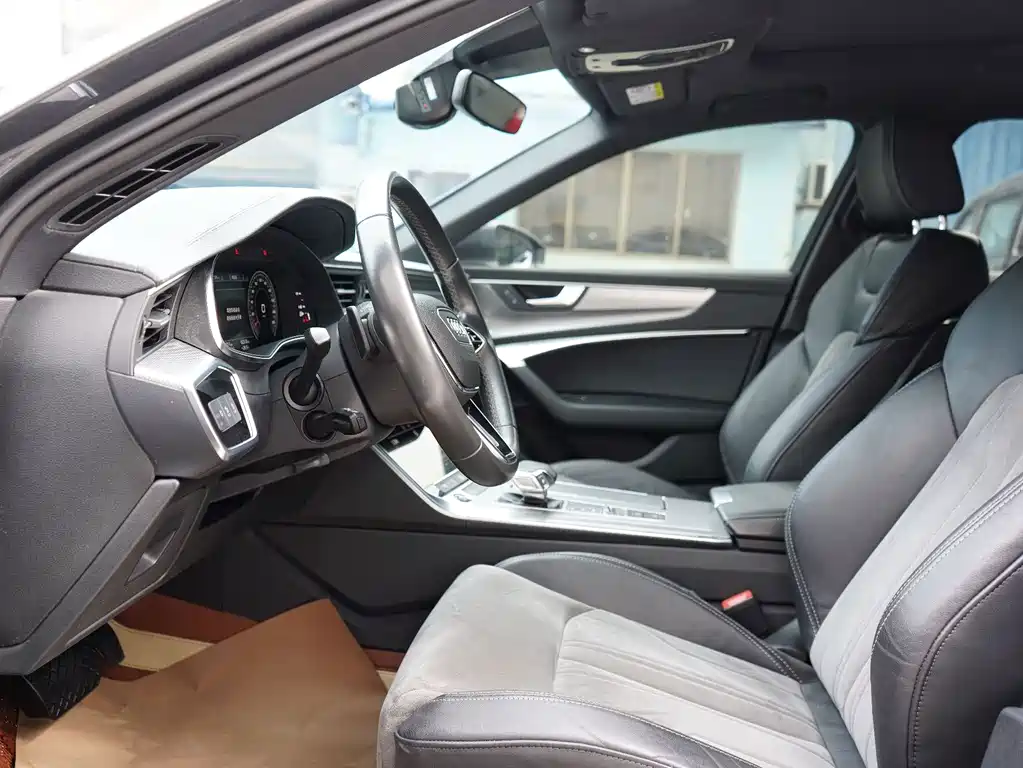 Audi A6L — миниатюра 11