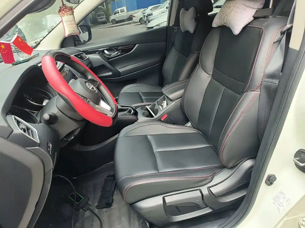 Nissan Qashqai — миниатюра 15