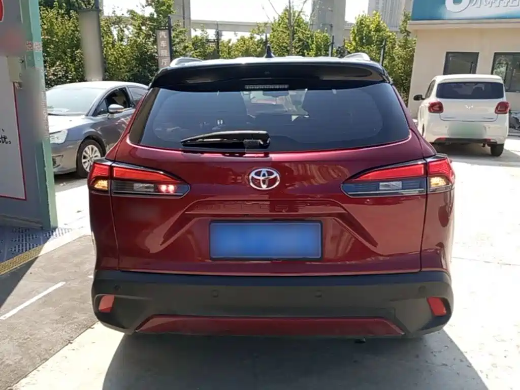 Toyota Corolla Cross — миниатюра 6