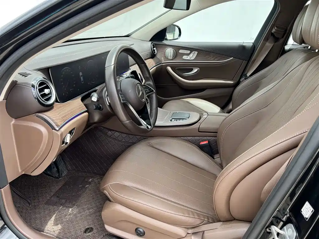 Mercedes-Benz E-Class E 2023 E 300 L Luxury
