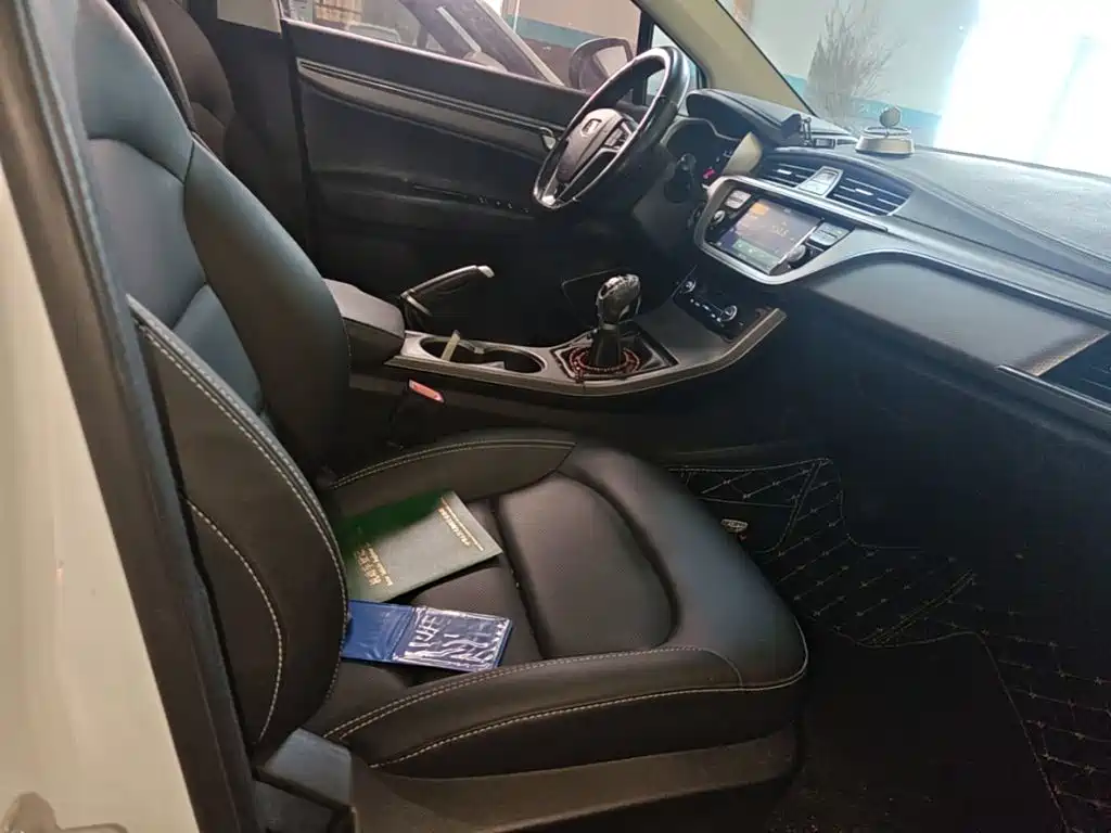 Geely Emgrand GS — миниатюра 25
