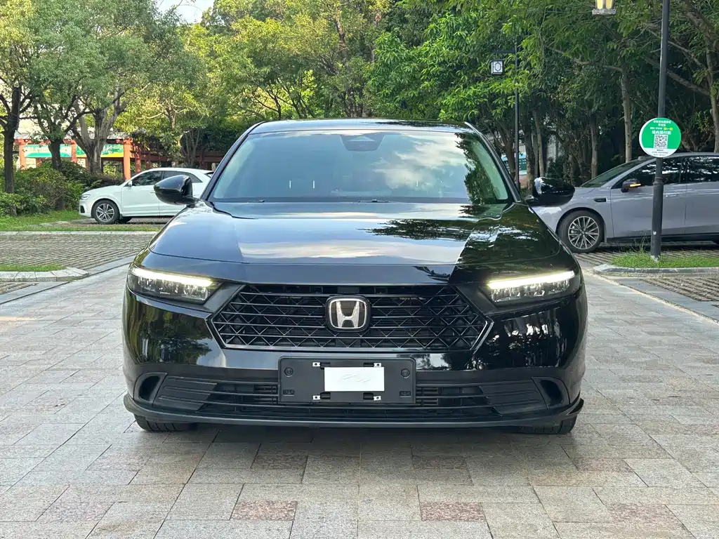 Honda Accord — миниатюра 2