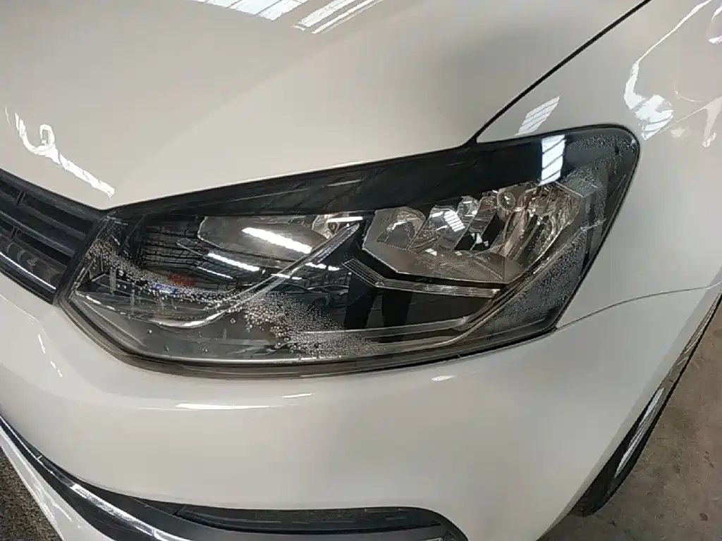 Volkswagen Polo — миниатюра 24