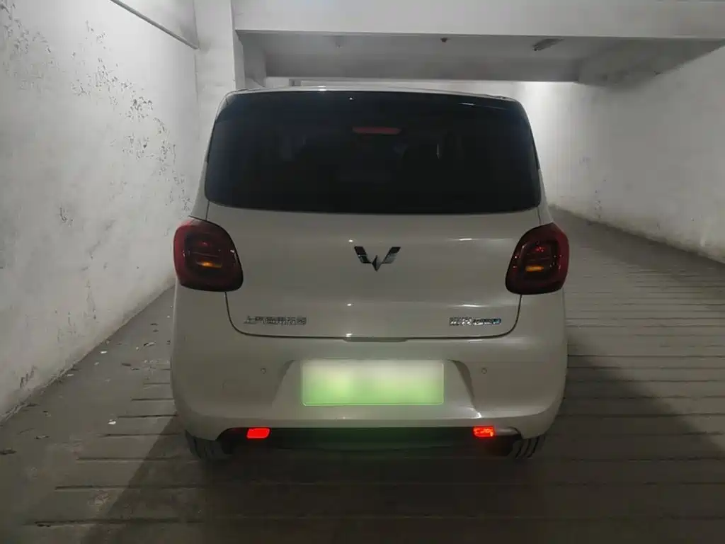 Wuling MINIEV — миниатюра 6