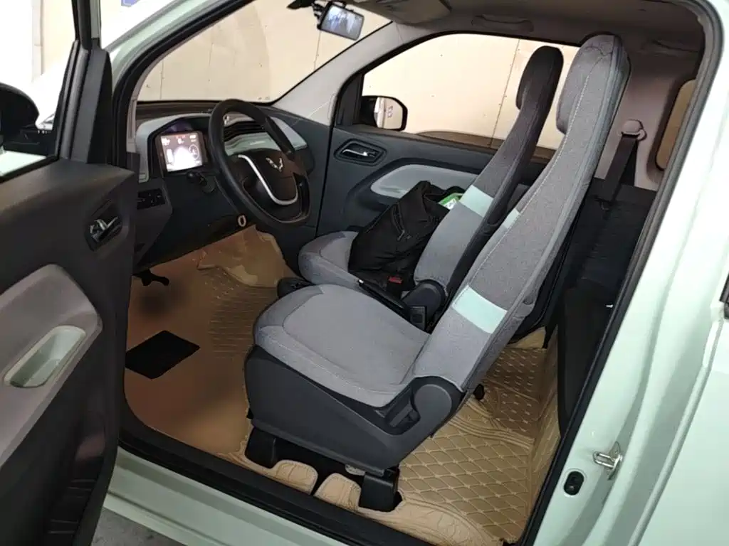 Wuling MINIEV — миниатюра 15