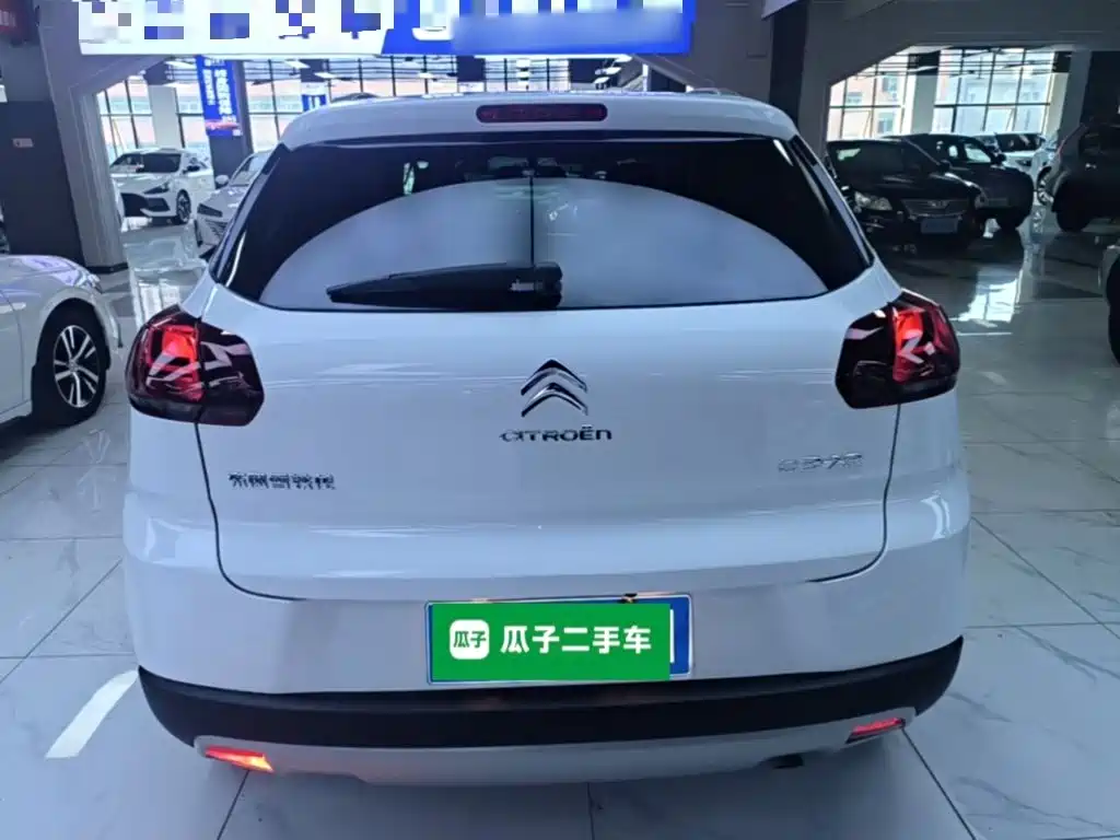 Citroen C3-XR — миниатюра 6