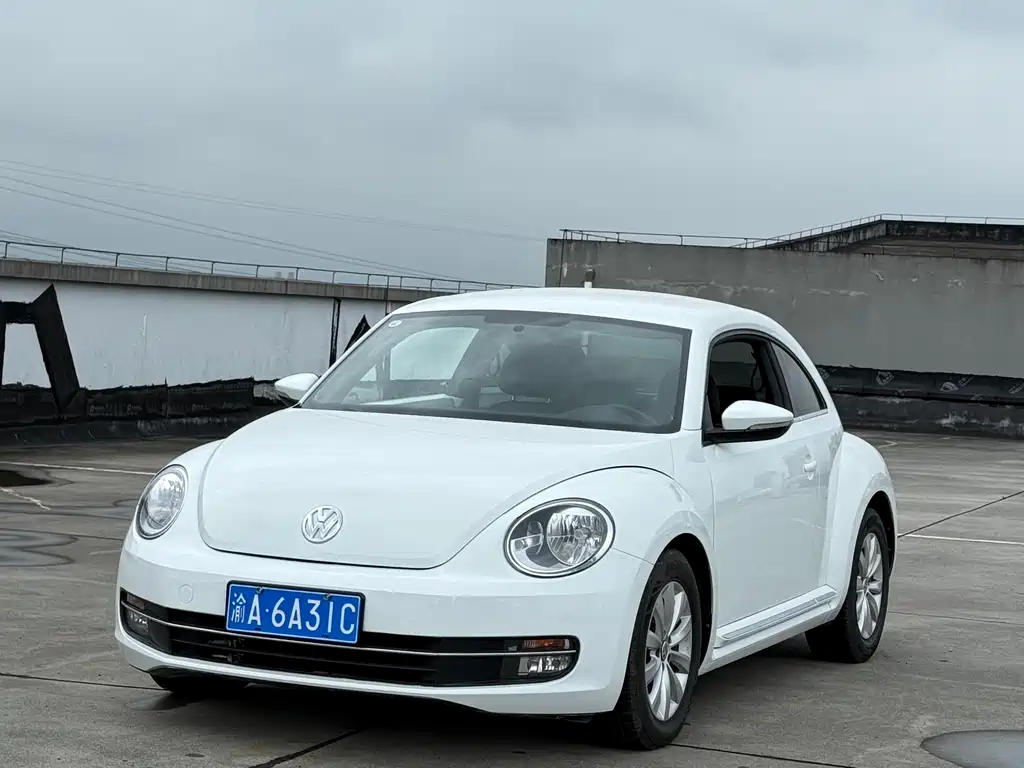 Купить Volkswagen Beetle