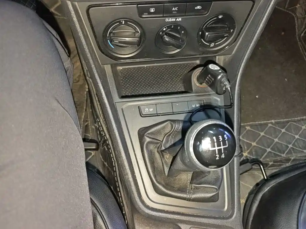 Volkswagen Lavida — миниатюра 14