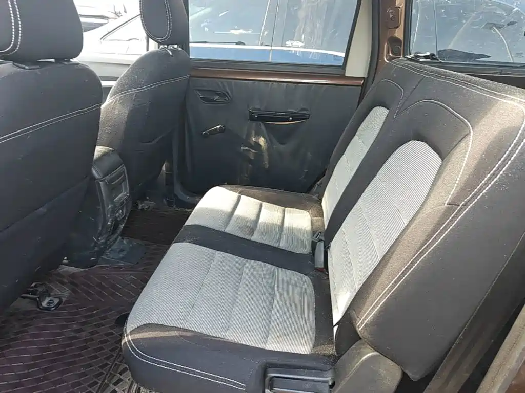 Wuling Hongguang — миниатюра 17