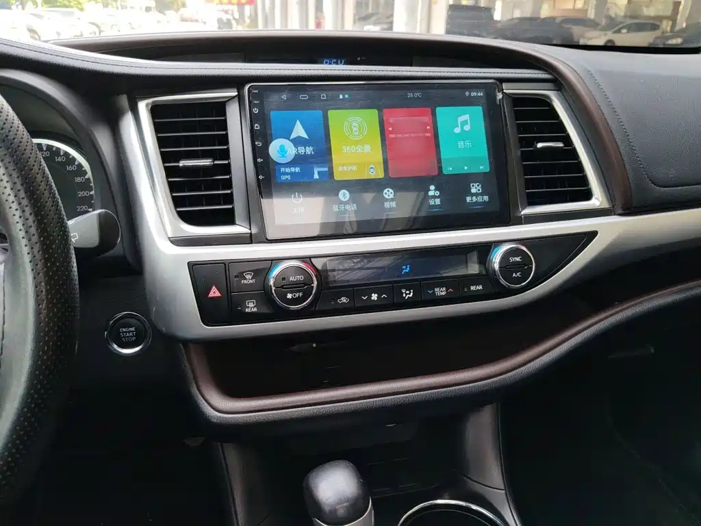Toyota Highlander 2017 2.0T Luxury 7 мест