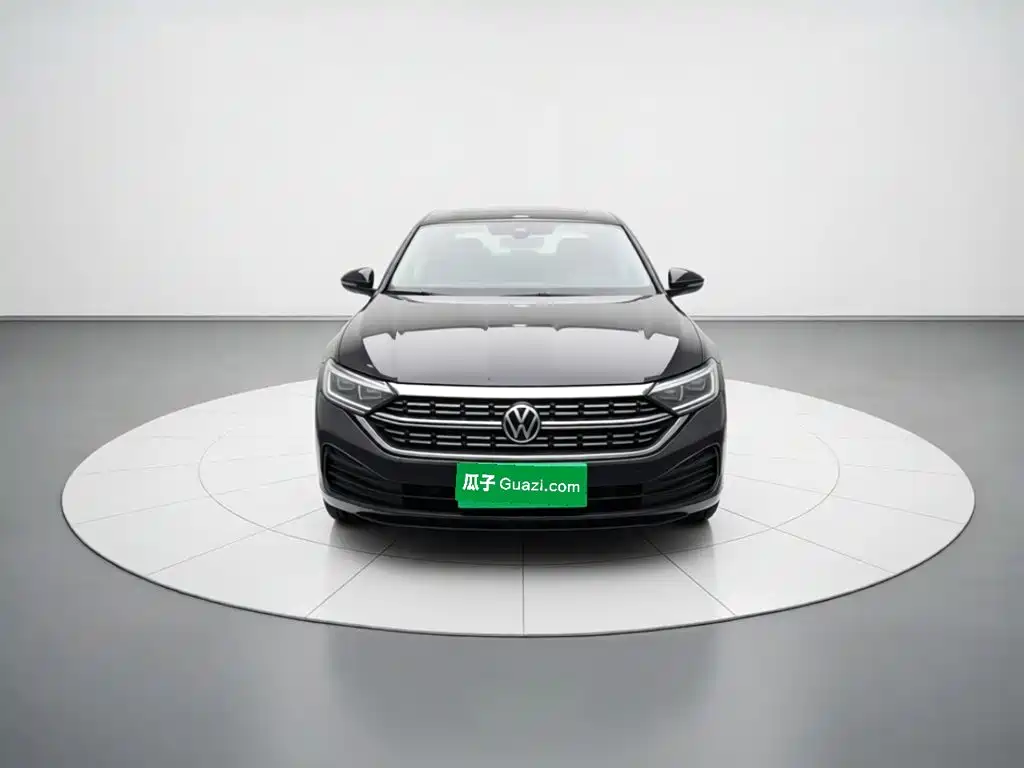 Volkswagen Sagitar — миниатюра 2