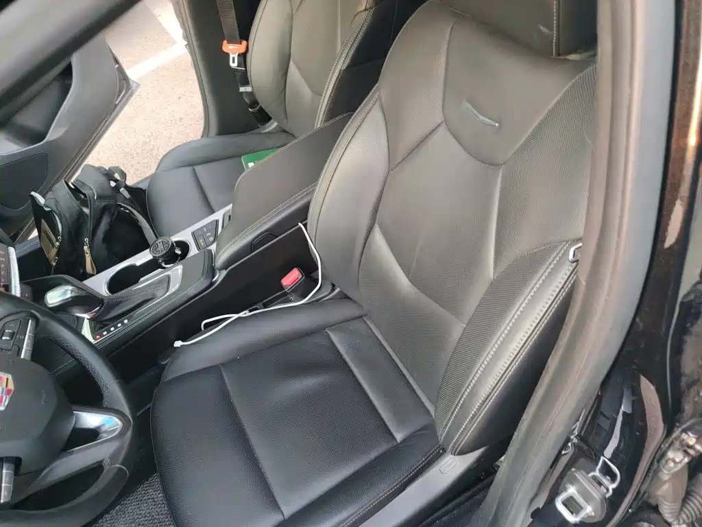 Cadillac CT4 2023 25T Luxury