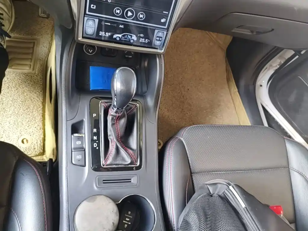 Changan CS75 — миниатюра 14
