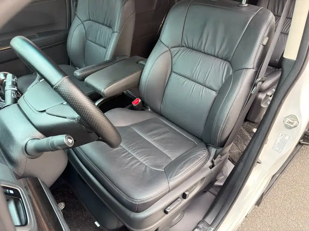 Honda Odyssey — миниатюра 7