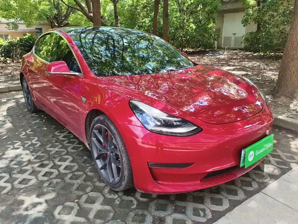 Tesla Model 3 — миниатюра 4