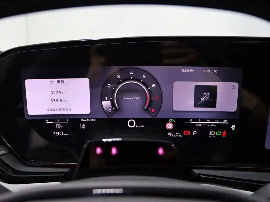 Audi A5L — миниатюра 9