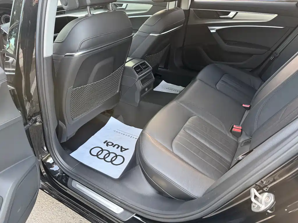 Audi A6L — миниатюра 11