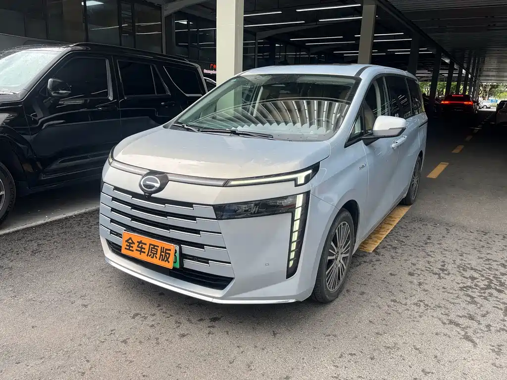 GAC Motor 传祺E8 PHEV — миниатюра 2