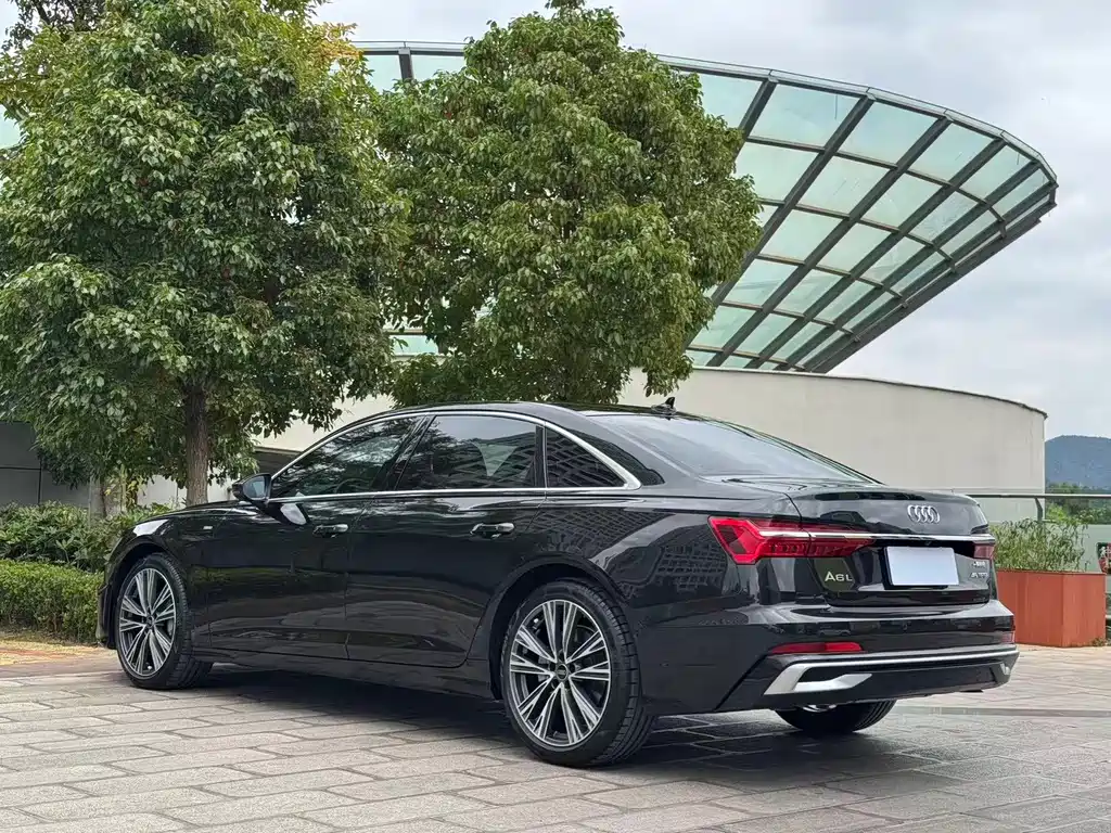 Audi A6L — миниатюра 7