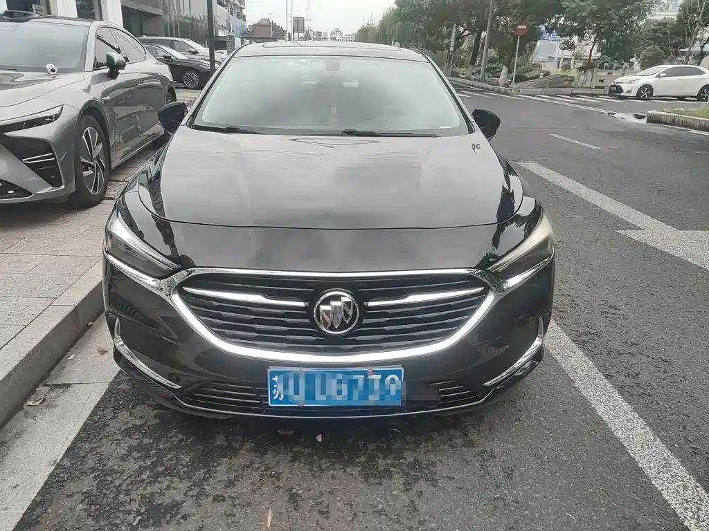 Buick LaCrosse — миниатюра 4